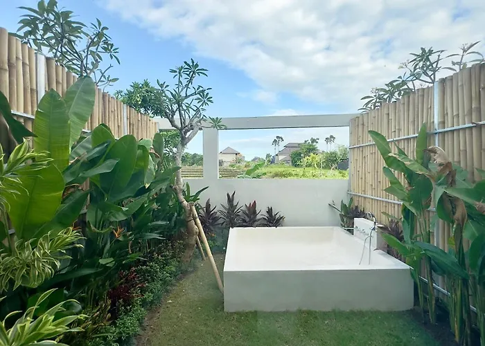 The R Pererenan Canggu (Bali)